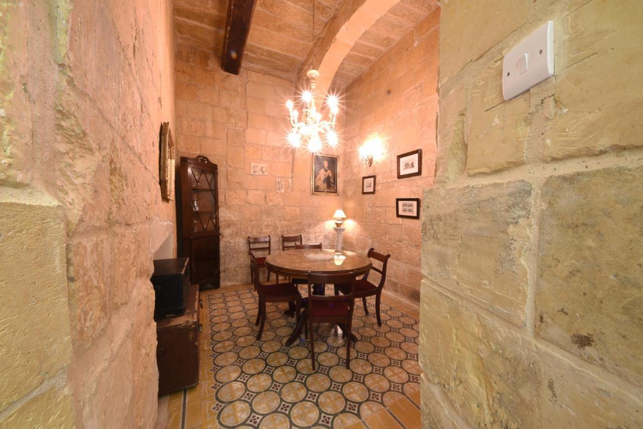 Senglea Medieval House Exterior photo